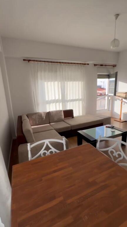 Jepet apartament me qera 2+1, €450, Ali Demi, Rezidenca Kaimi