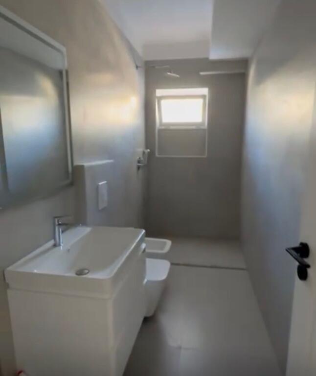 Appartamento 1+1 in vendita vicino a UET!