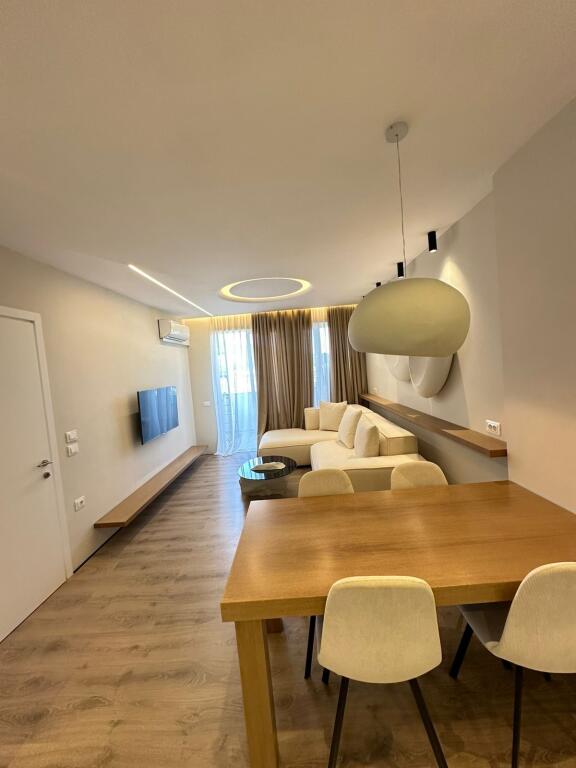 Modern 1+1 apartment for rent in Misto Mame