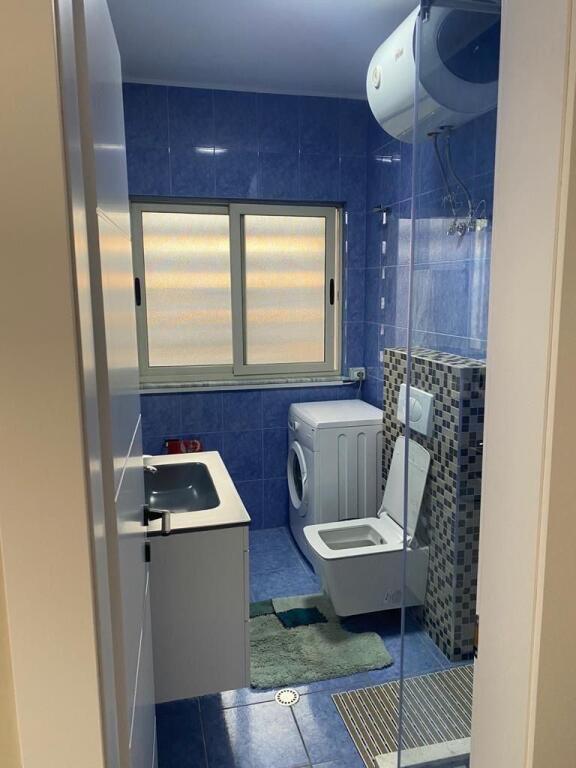 Apartament 1+1, Fusha Aviacionit!