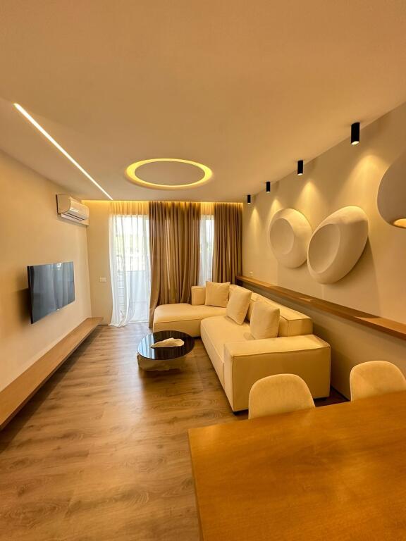 Modern 1+1 apartment for rent in Misto Mame