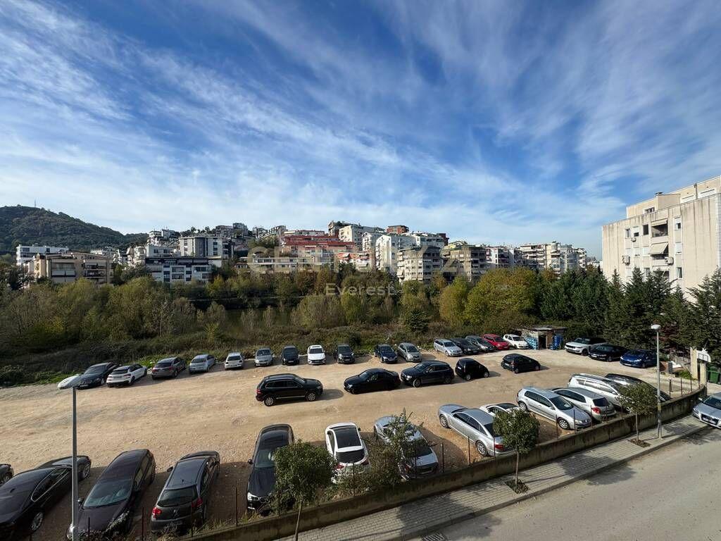 LIQENI I THATE, SHESIM APARTAMENT 2+1+2! 240,000 €