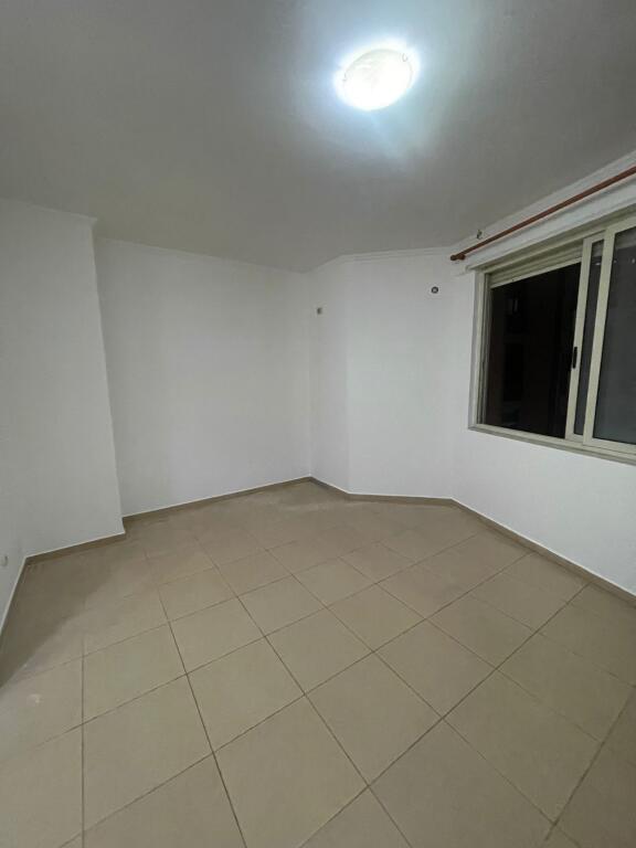 Appartamento 2+1+2+balcone in affitto, 650 euro, 3° piano, centro