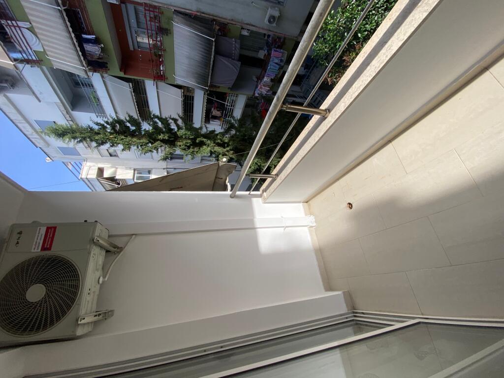 1+1, furnished at the Leonore Foundation hill of the sun, 450 eurp