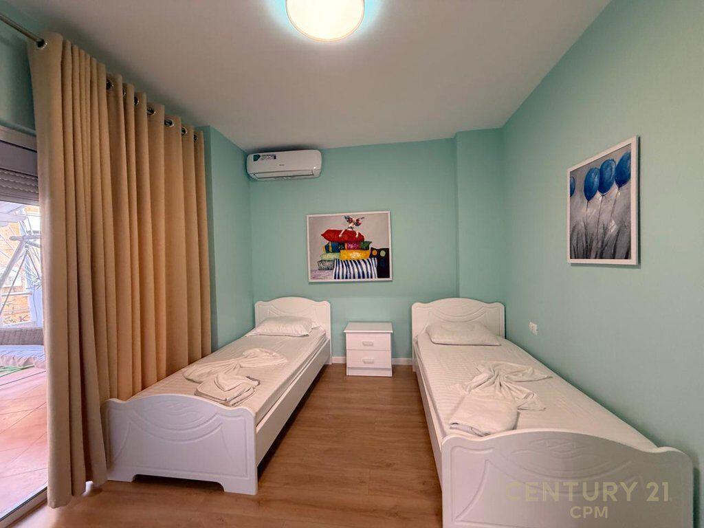 NE SARANDE SHESIM SUPER APARTAMENT 2+1+2+VERANDE 120M LARG DETIT 215,000 €