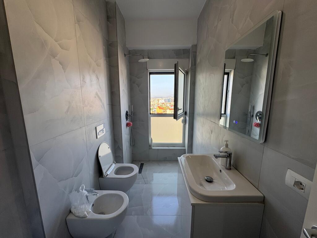 Jepet me qera Apartament 1+1 Ali Demi Kaimi