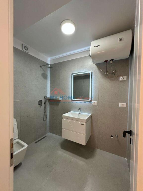 Appartamento 2+1 in Vendita a Oxhaku Tirana