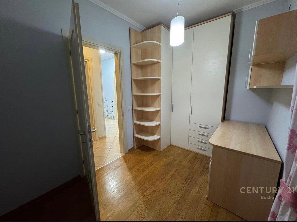 Appartamento 2+1 In Affitto in Via Mine Peza 620 € /Mese