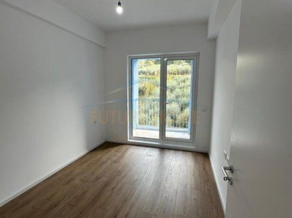 In vendita, Appartamento 1+1, OXA, Fresku, Tirana