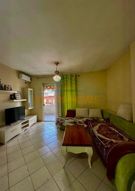 In vendita, Appartamento 2+1, Nuovo Anello, Vicino al bar "Xhamero" Tirana