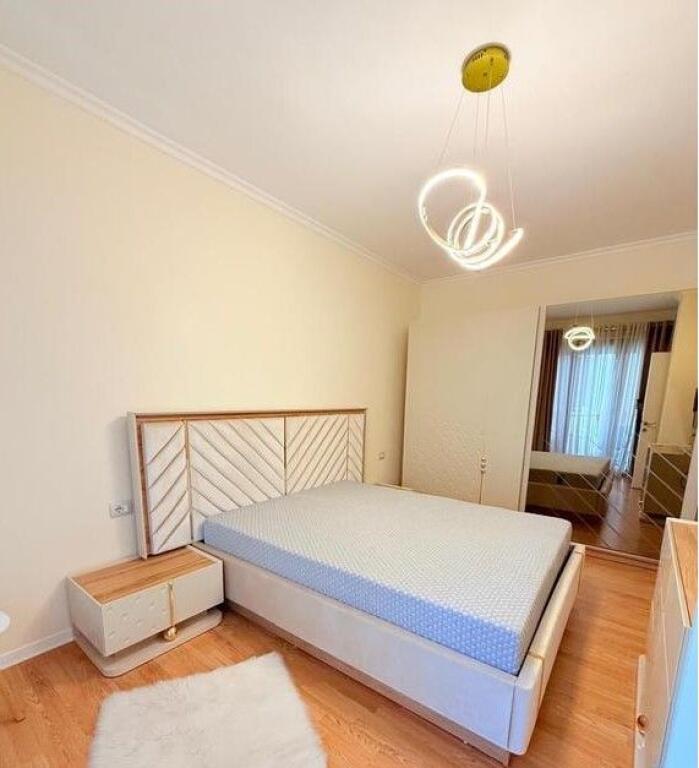 APARTMENT 2+1 FOR RENT, AT KOSOVARËVE STREET!