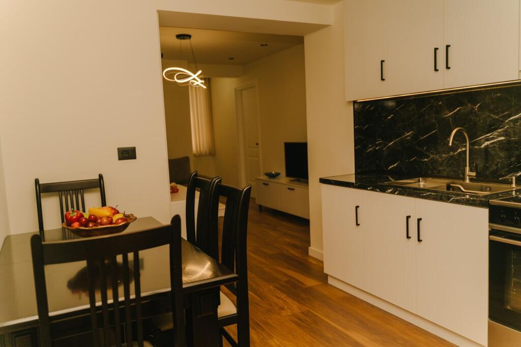 🏡 APARTMENT FOR RENT – BLOCK