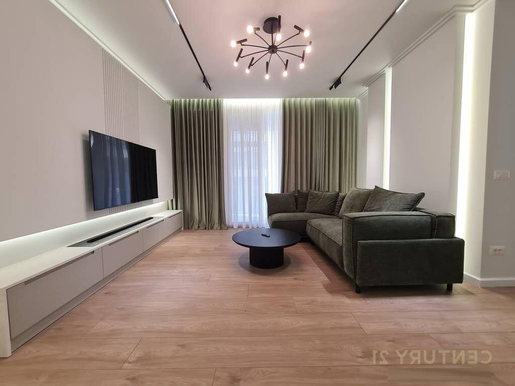 Appartamento in affitto 3+1+2 con 3 posti auto-Lago Secco!
