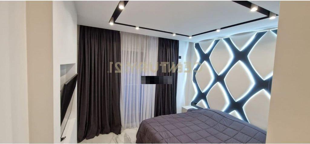 Affittasi appartamento moderno 2+1+2+posto auto