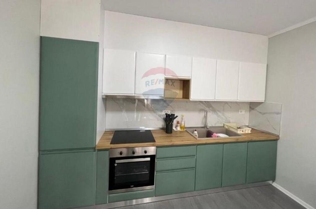 Rent/ Apartment on 5 Maji Street