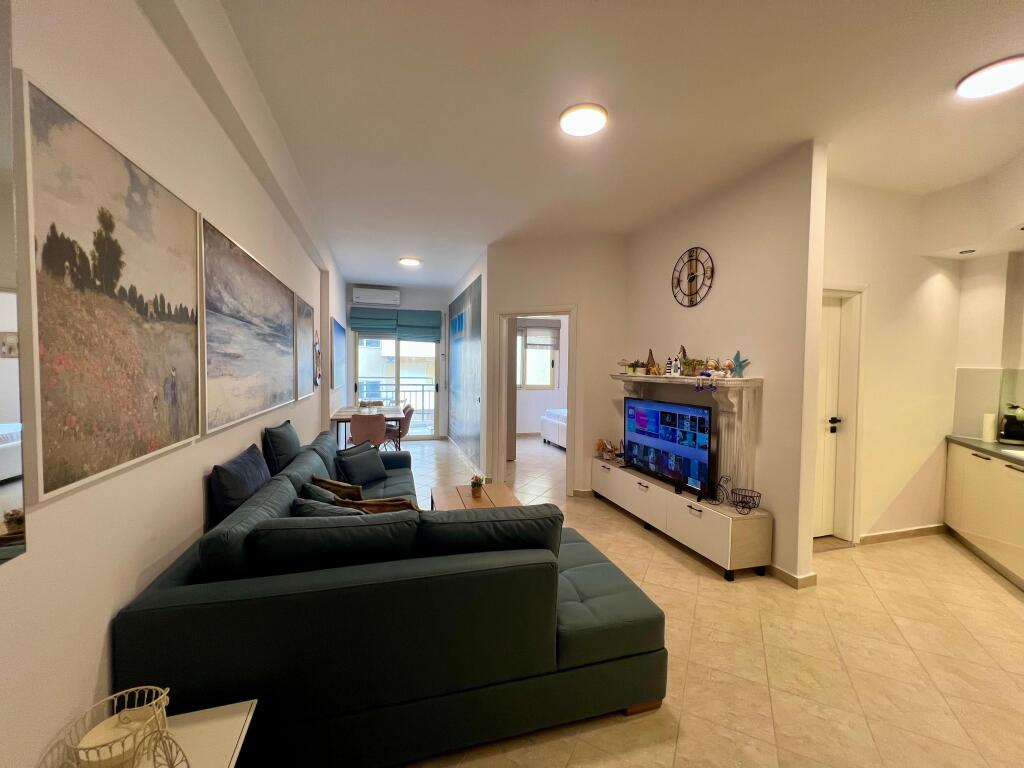 Appartamento 1+1 Con Garage In Vendita A Orikum