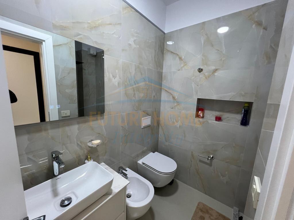 Qera, Apartament 2+1, Golden Tower Residence, Tiranë.