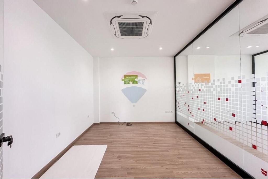 Godine "PREMIUM" per qira- SAUK I RI