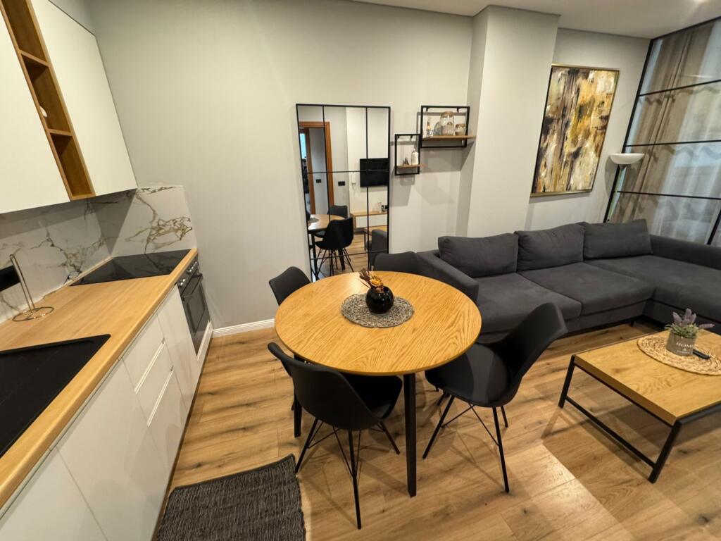 super apartment 2+1 for rent at Delijorgji