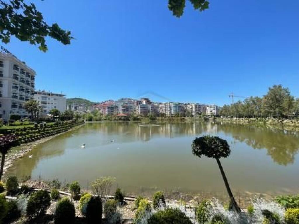 Apartment 2+1+2+2 parking spaces for sale at Dry Lake