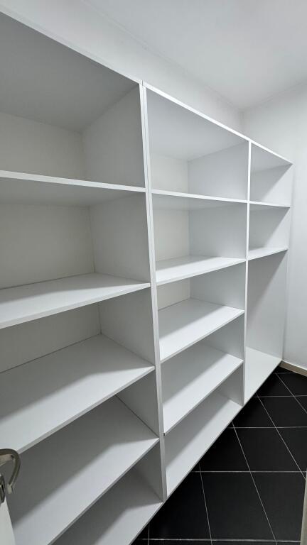 JEPET APARTAMENT ME QIRA 2+1 PRANE AMERIKAN 3