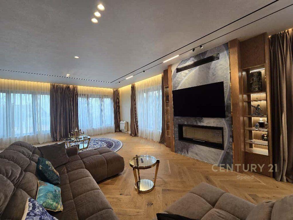 Villa individuale con piscina in vendita presso Secret Garden Residence