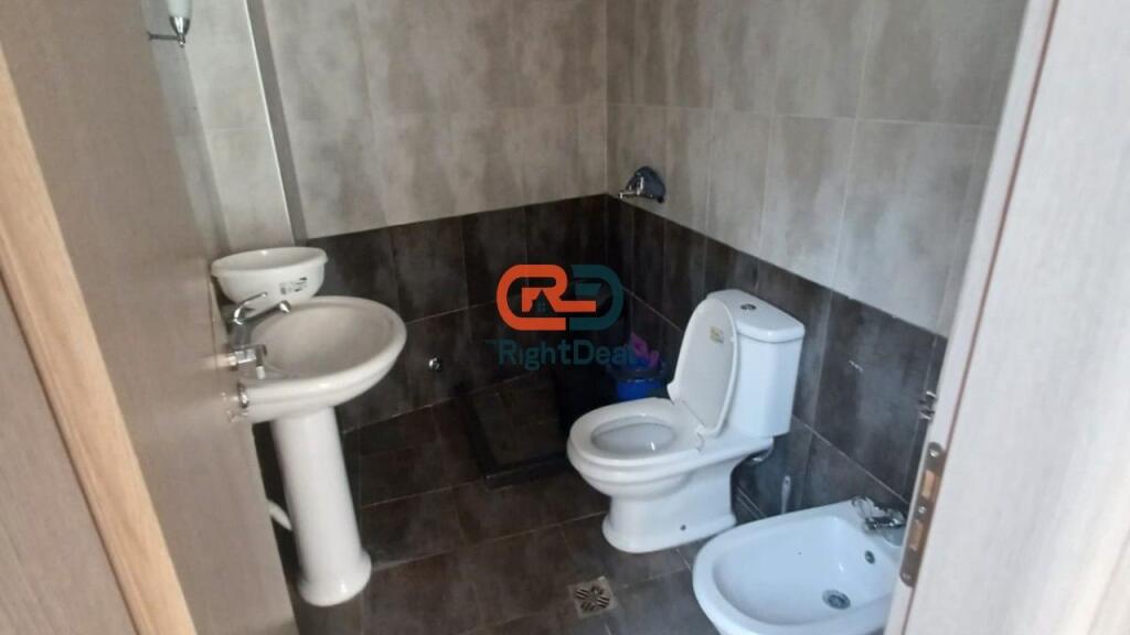 At Ambasador 2, Business Unit for Rent with Perfect Location and Regular Layout!!!