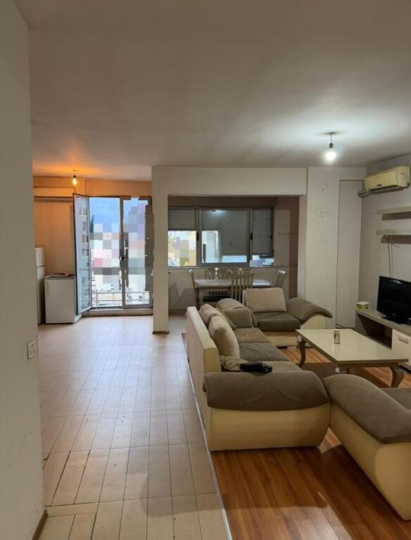 Apartament Me Qera Tek Rruga e Kavajes (ID B2201585) Tirane