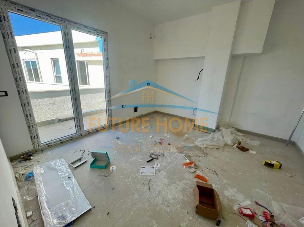 In vendita, Appartamento 1+1, Unaza e Re