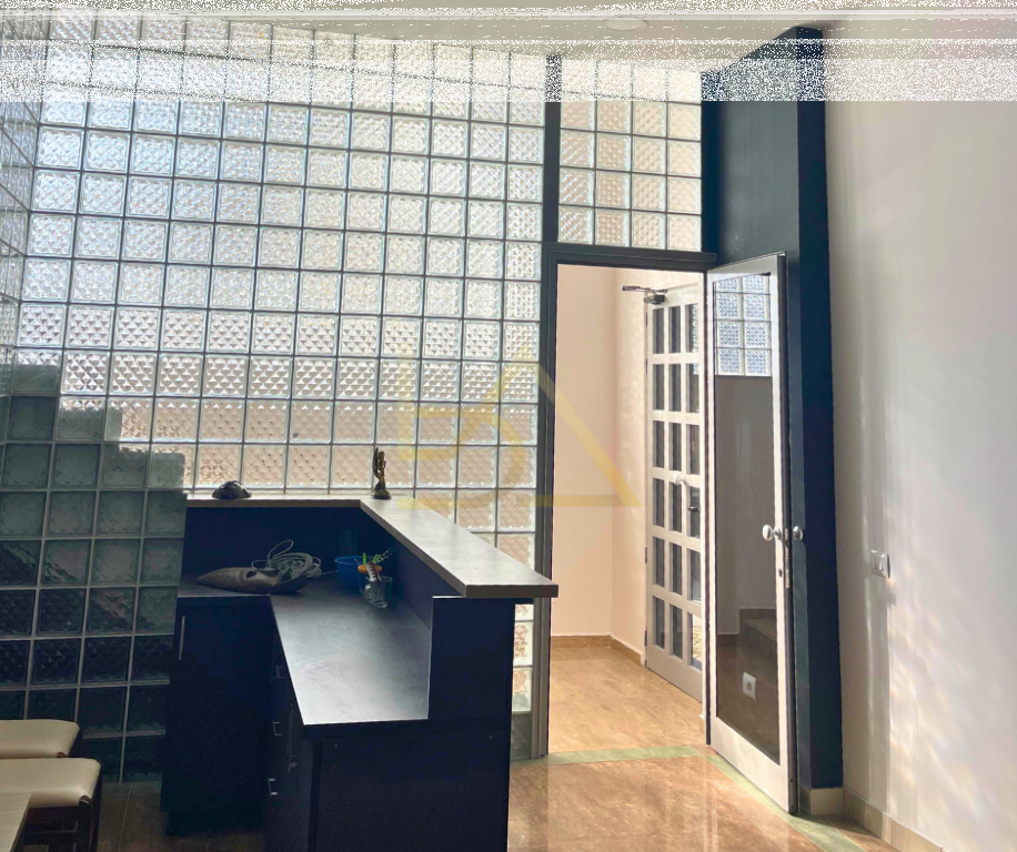 Jepet me Qira – Hotel në Plazh 13, Durrës