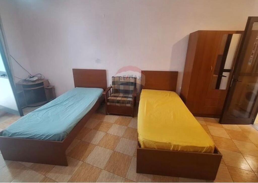 Rent/ Studio apartment in Don Bosko