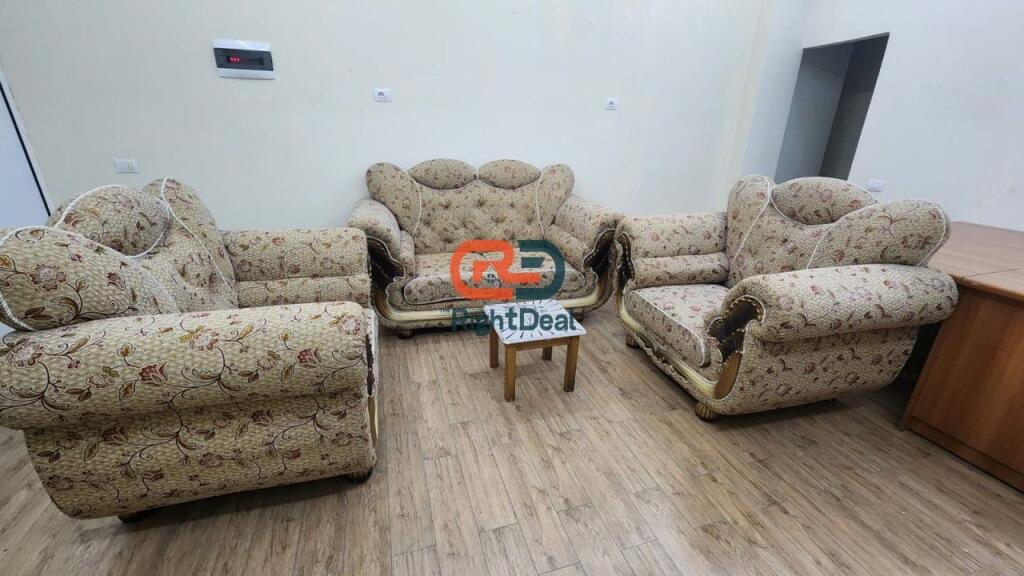 Ne Fresk, Jepet Me Qira Ambient Per Banim Ose Zyra !!