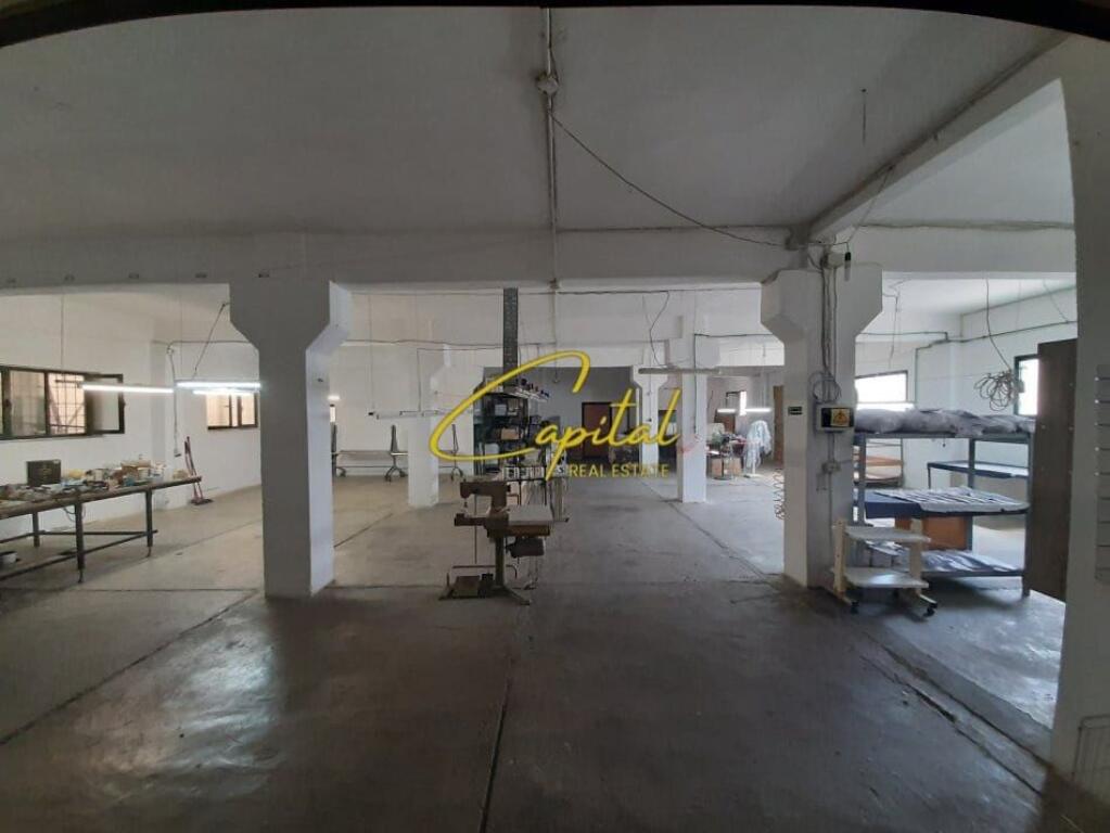 WAREHOUSES FOR RENT 800 M2 FORMER TRAIN STATION 4,700 EURO