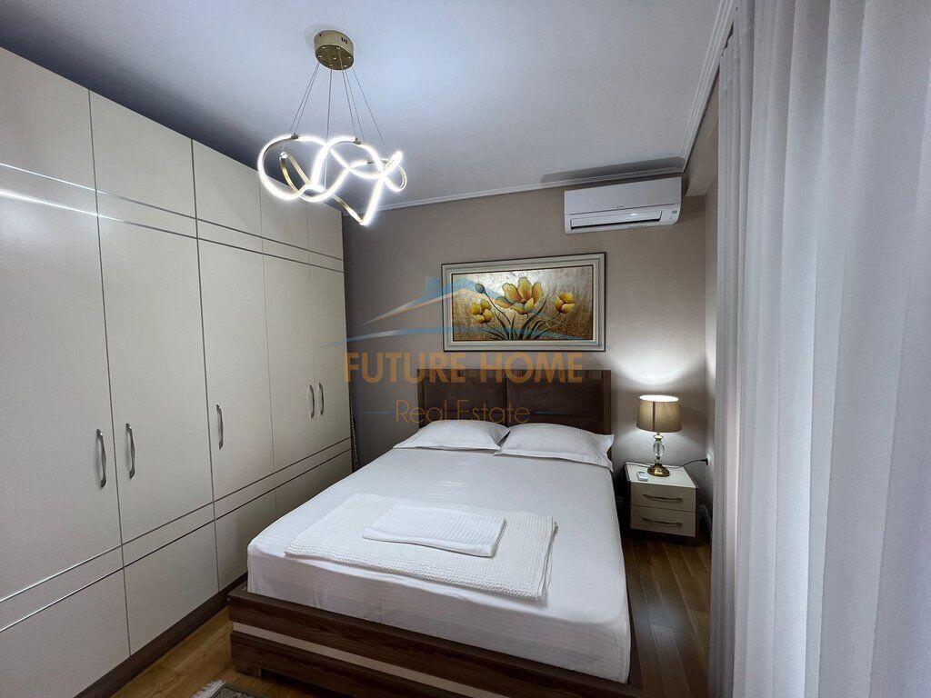Apartament me qera 2+1, Myslym Shyri