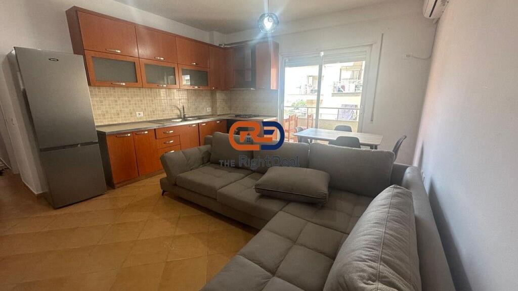 Al Lago Secco, Appartamento 2+1 In Affitto, Con Posizione Perfetta E Posto Auto !!