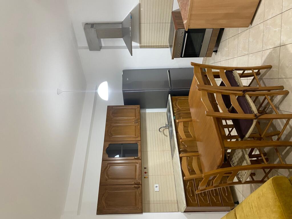 Appartamento 1+1 in affitto, a Yzberisht 45.000 lek