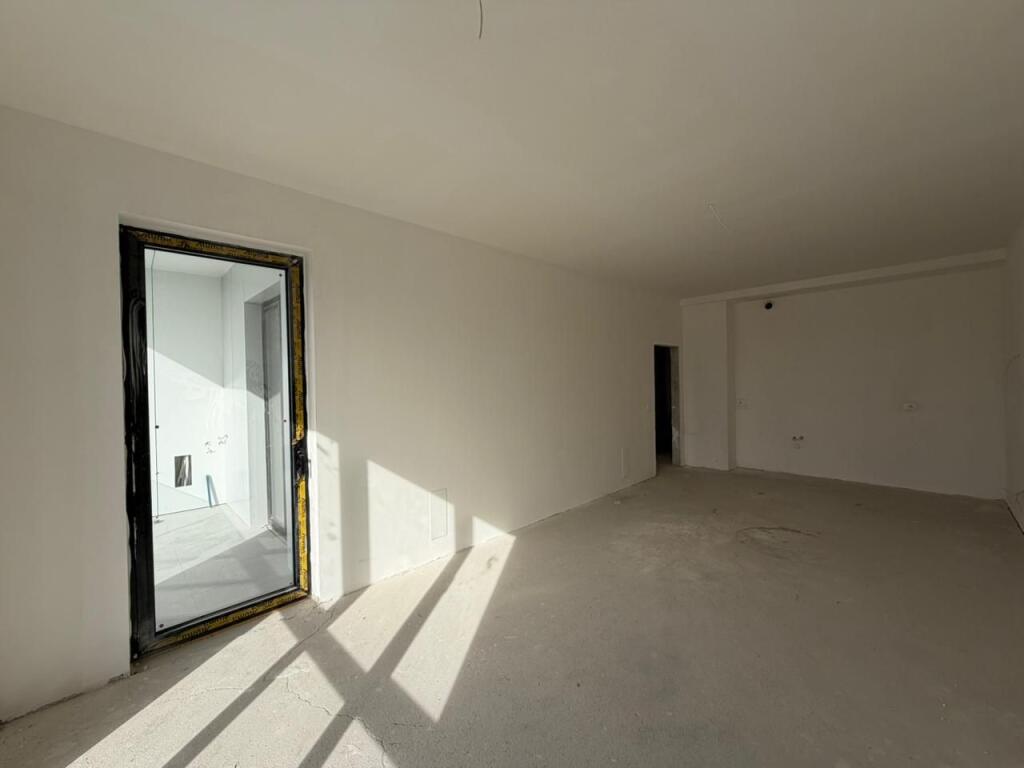 Apartament 2+1 per shitje tek Eagle Rsd/Casa Italia.
