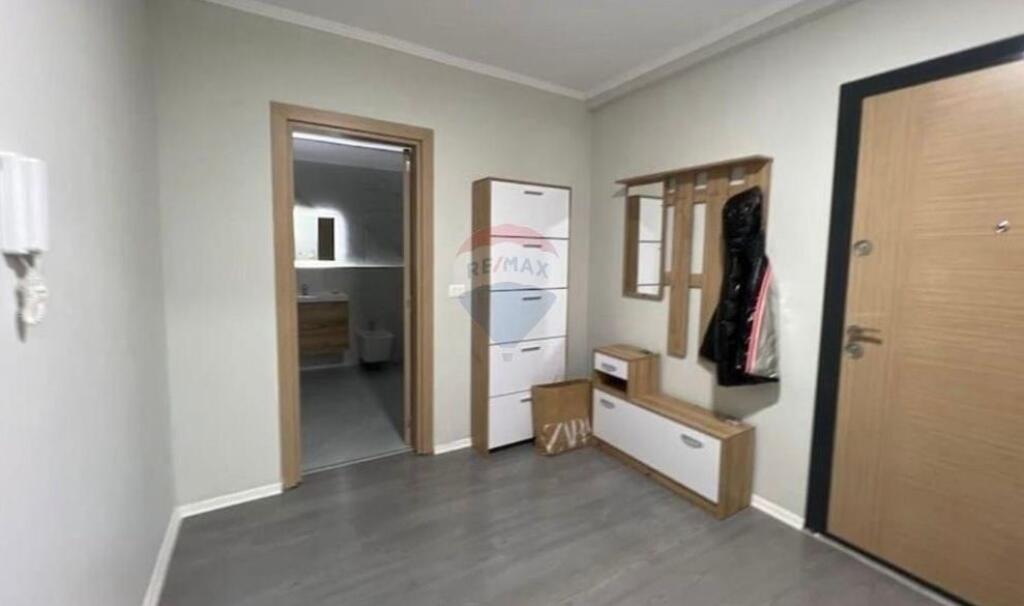 Rent/ Apartment on 5 Maji Street