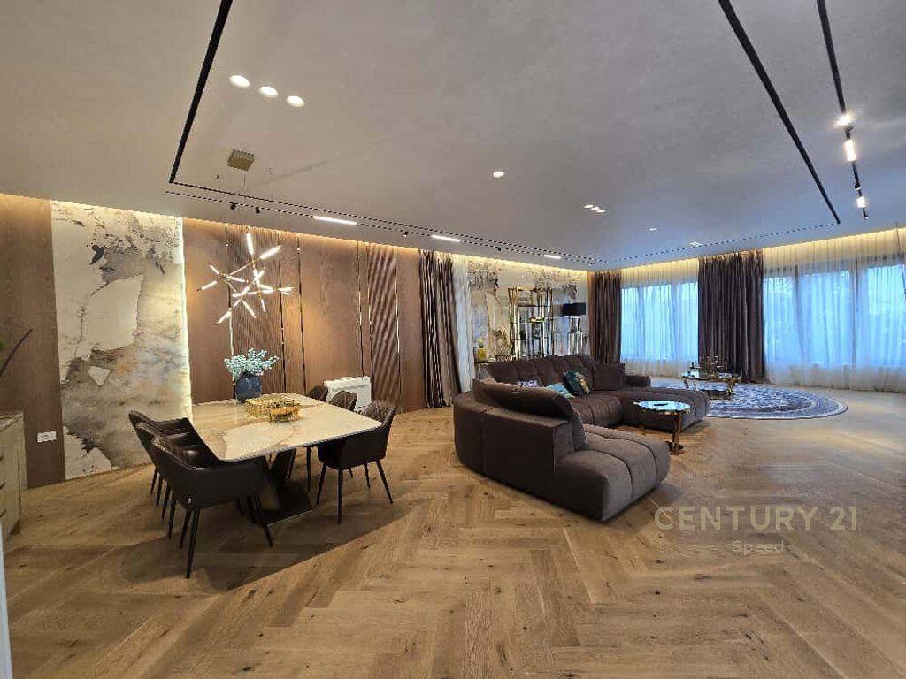 Villa individuale con piscina in vendita presso Secret Garden Residence