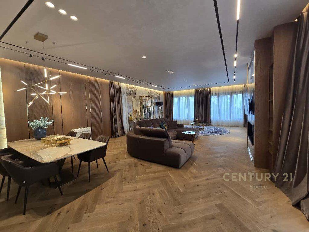 Villa individuale con piscina in vendita presso Secret Garden Residence