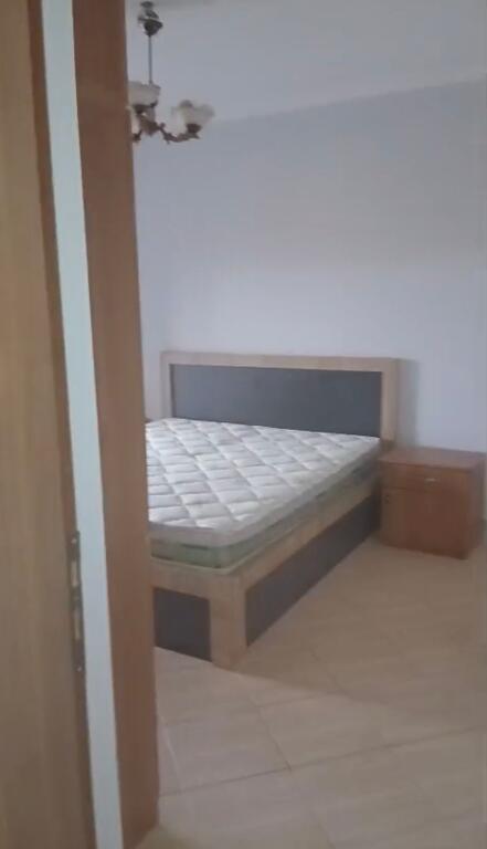 Apartament 1+1 me qera ne Ali Dem