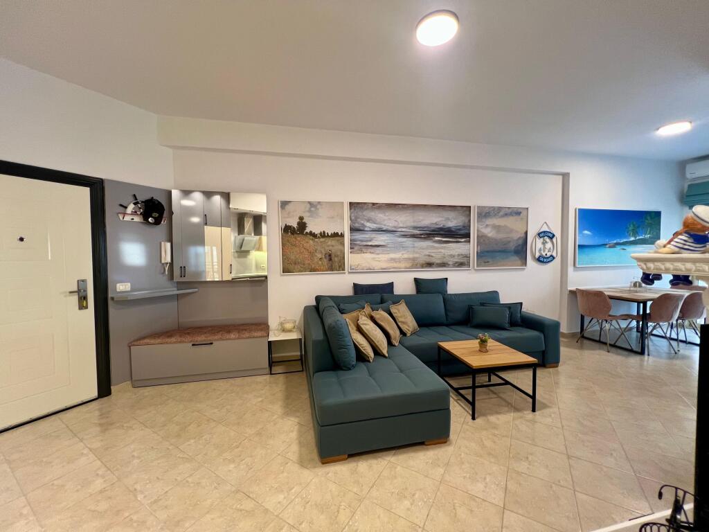 Appartamento 1+1 Con Garage In Vendita A Orikum