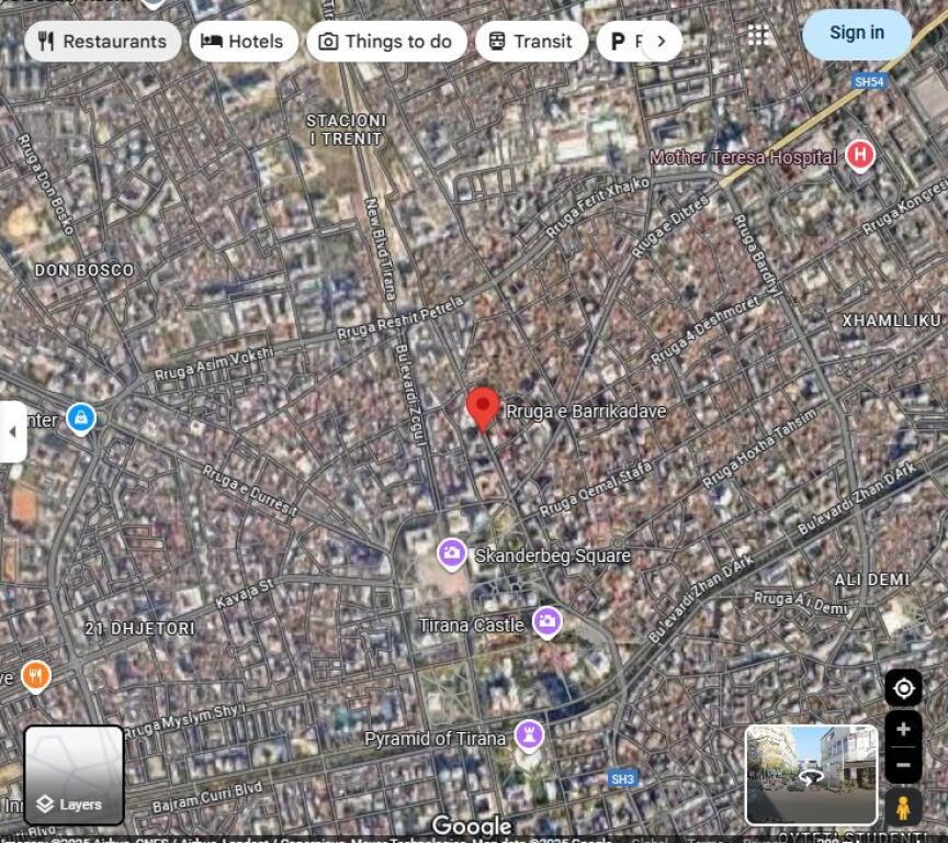 Ufficio in affitto vicino a Conad in via Barrikadave, Tirana ID (42111311)