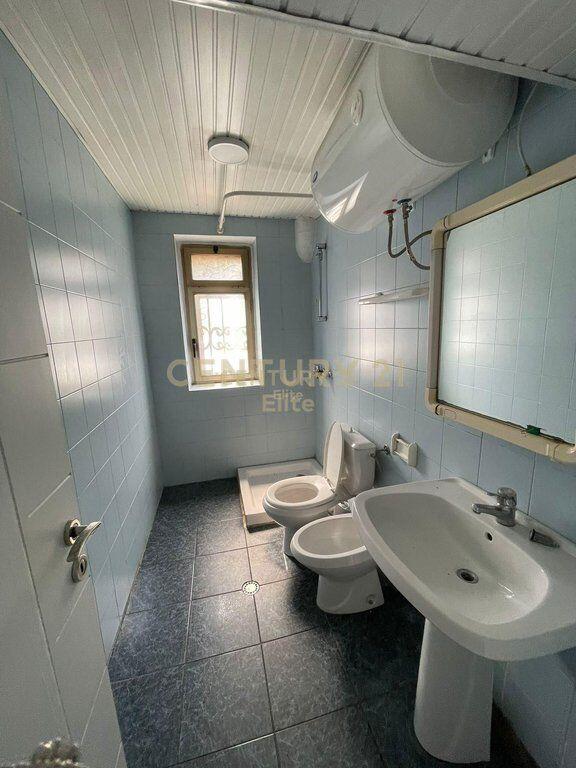 Apartament 3+1 për Qira në Myslym Shyr! 1,000 € /Muaj