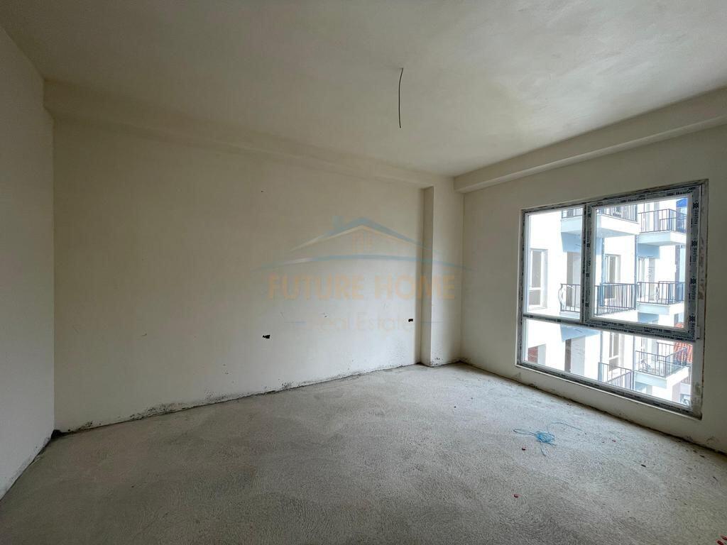 In vendita, Appartamento 1+1, Ospedale Americano 2, Via Dibrës, Tirana.