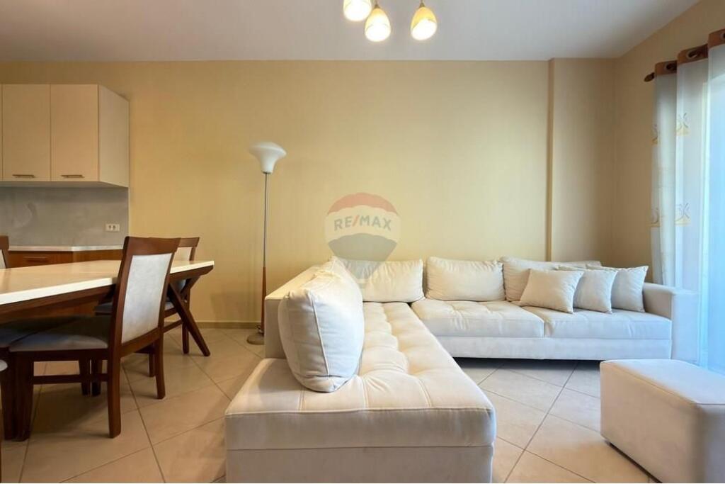 APARTAMENT 2+1 PER QIRA TEK ZOGU I ZI