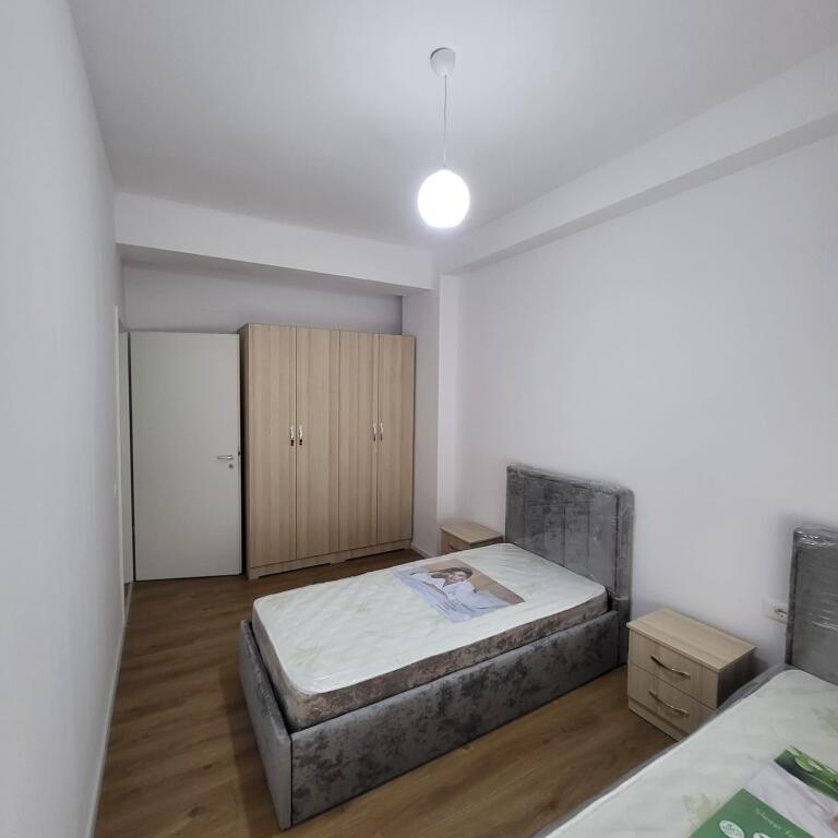 🏢 Apartament 2+1 me Qira – Kompleksi Kadiu, Ali Demi