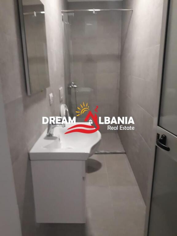 Garsoniere me qera prane stadiumit Dinamo ne Tirane (ID 4219253)