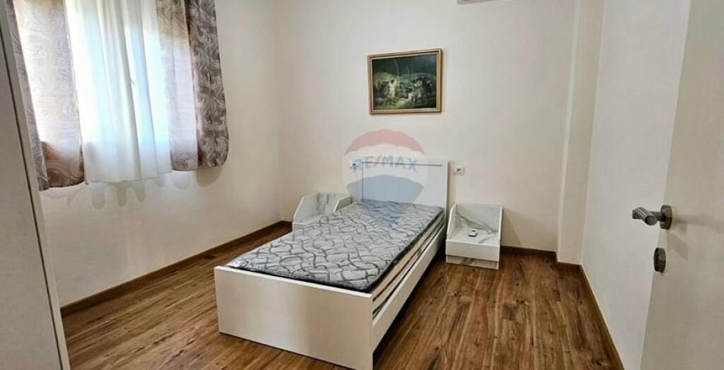 Rent/ Duplex in Ali Dem