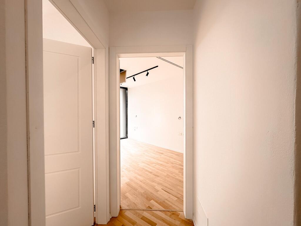 Shitet Apartament 2 +1+2tualete. 